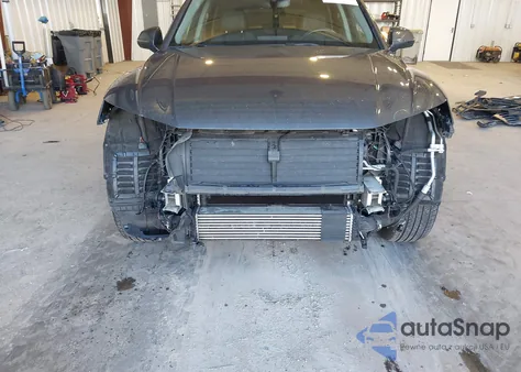 2018 Audi Q5 2.0T Premium/2.0T Tech Premium z USA, uszkodzony, nr VIN WA1CNAFY0J2126988